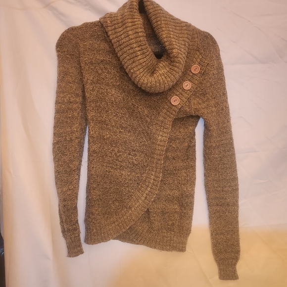 Cozy gray Revolution cowl neck sweater - Picture 5 of 10